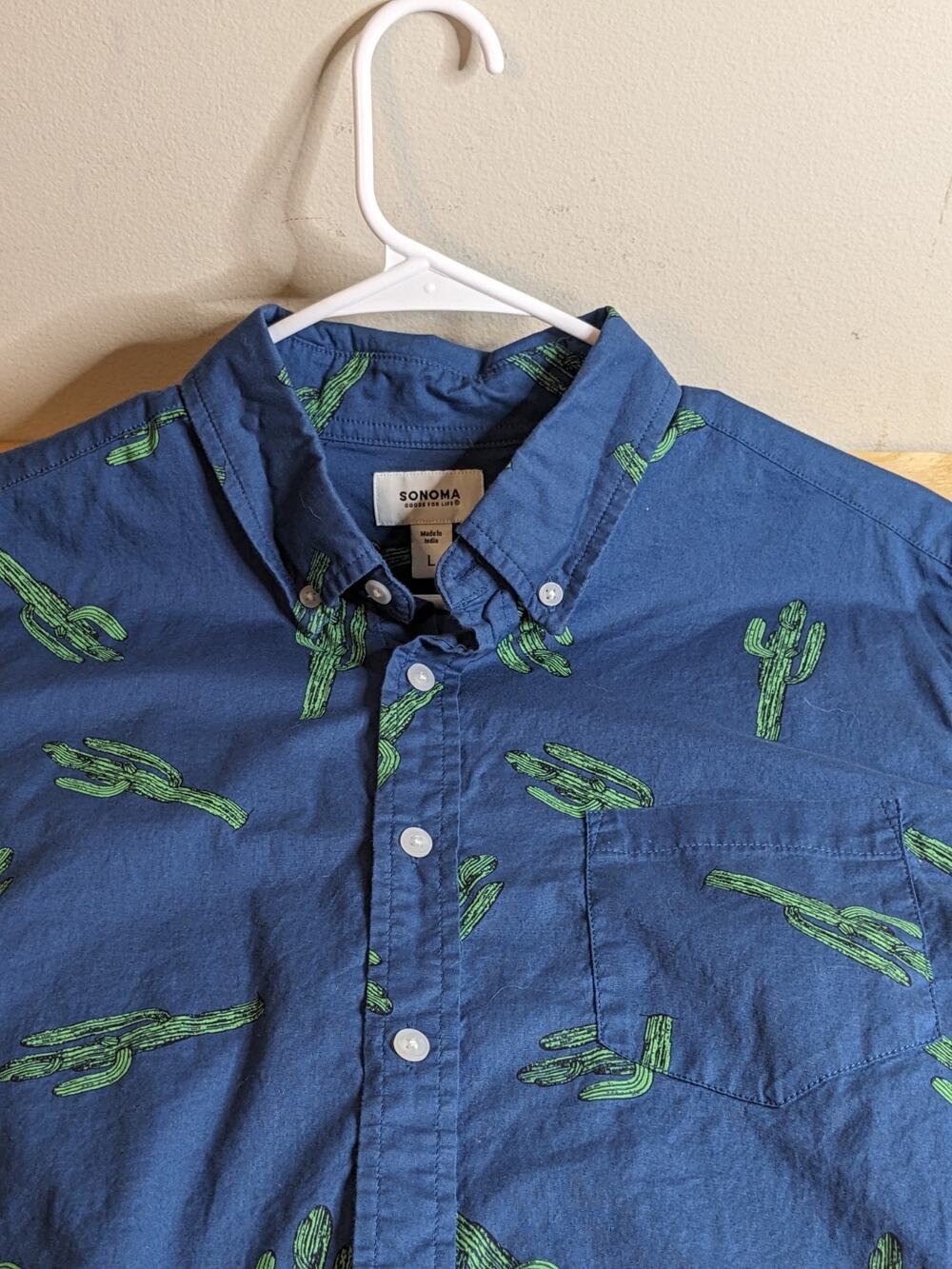 Sonoma Men's Cactus Shirt LARGE Short Sleeve Button Down Blue-Cactus Collared